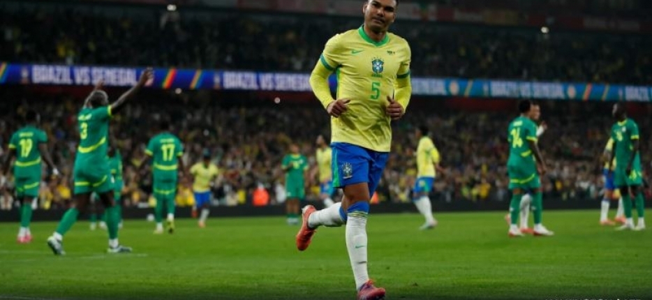 Estvo e Casemiro marcam, e Brasil vence amistoso com Senegal em Londres