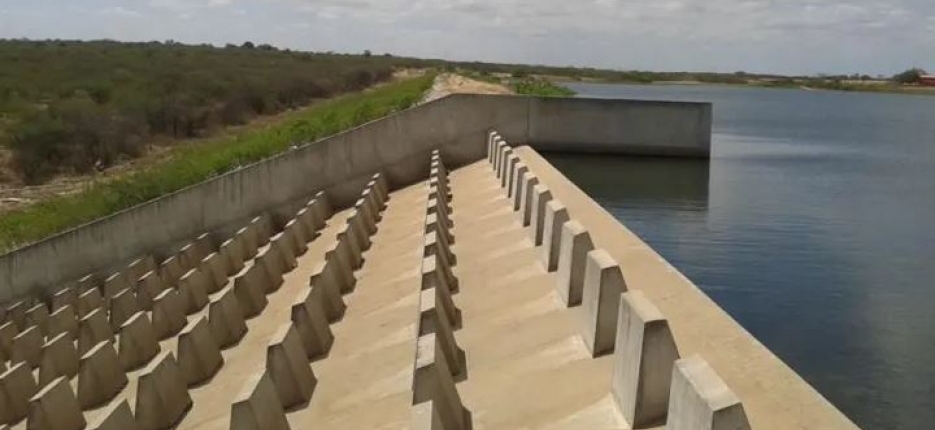 A�ude em Morada Nova � o 1� a sangrar em 2026 no CE