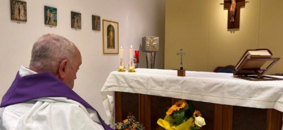 Papa concelebrou a Missa na capela privada do Hospital Gemelli