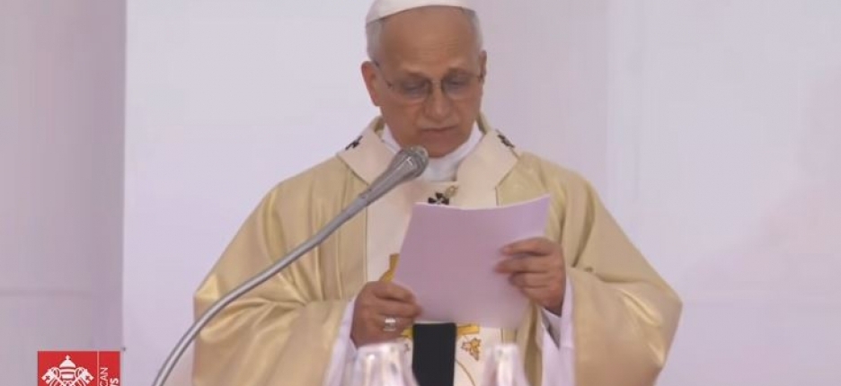 Papa celebra missa em Luanda: superar divis�es para construir a esperan�a do futuro